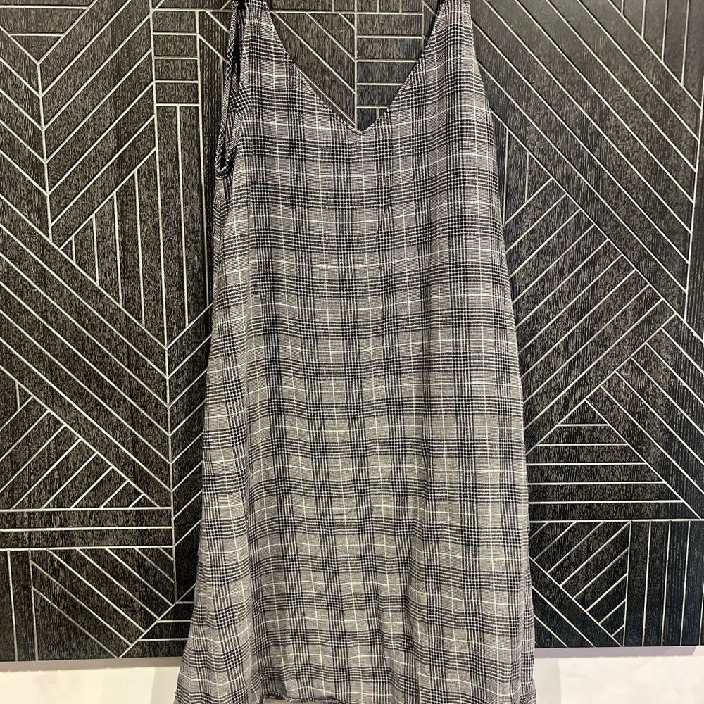 Chic Black and White Plaid Dress